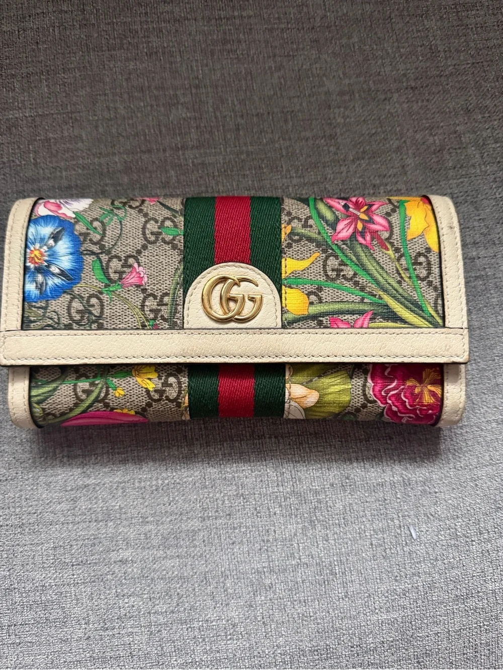 Gucci Floral GG Supreme Wallet with Green and Red Stripe - Picture 2 of 2